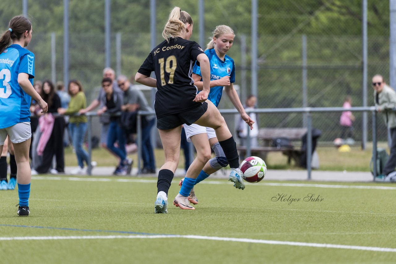 Bild 57 - wBJ SC Condor - VfL Pinneberg : Ergebnis: 3:2